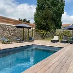 Le Clos De Jade - Appt 3 Etoiles Avec Piscine Partagee *
