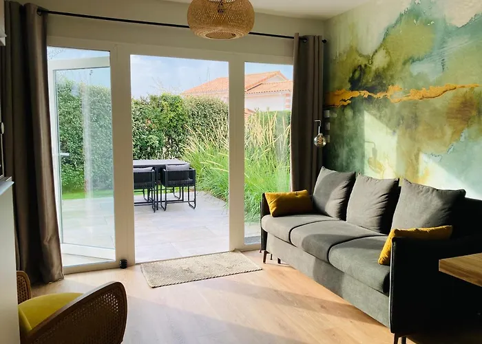 Le Clos De Jade - Appt 3 Etoiles Avec Piscine Partagee